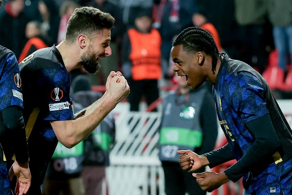 里爾作客加時摘「星」晉級16強