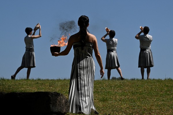 奧運聖火在發源地、希臘的奧林匹亞點燃。©AFP