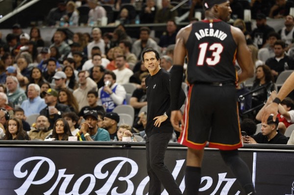 家園火燒盡毁 史帥感恩外界幫忙