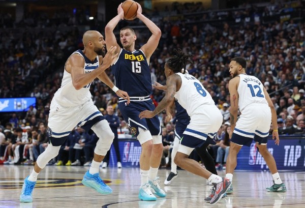 尤基治大三元 金塊「續命」擒木狼