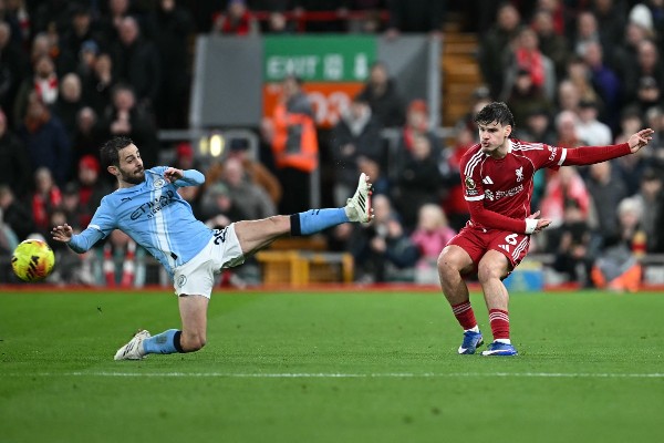 紅軍爭歐聯席位 史洛：餘下要踢得完美