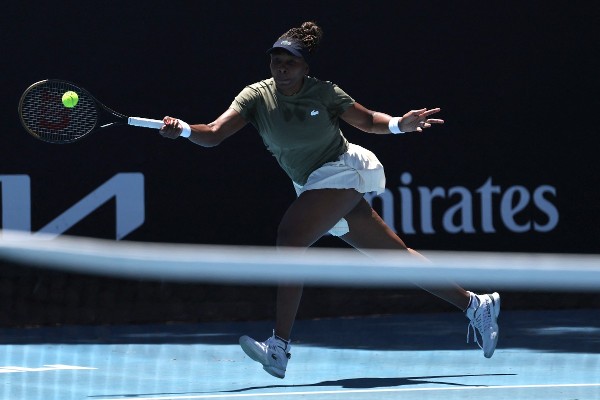 【澳網Day1】時尚大威登場 一姐向細威舒娃致敬