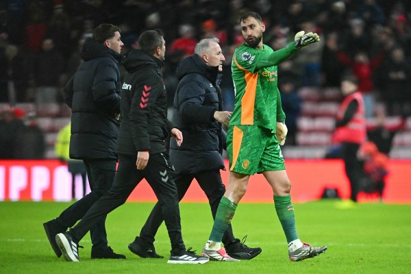 當拿隆馬和波不爽 責罵黑貓球員揼波鐘