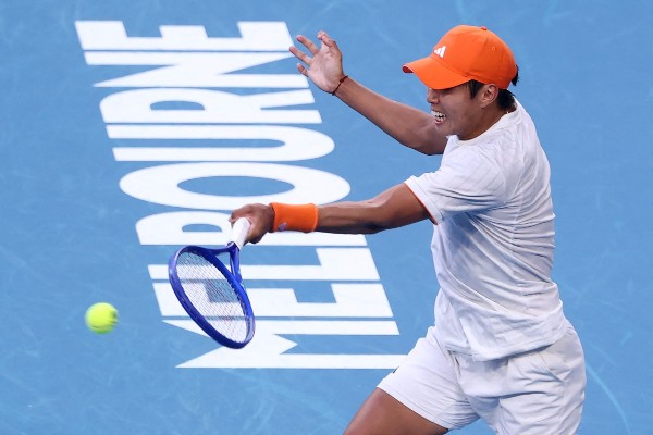 錢亮拿首闖澳網8強 將挑戰施華利夫