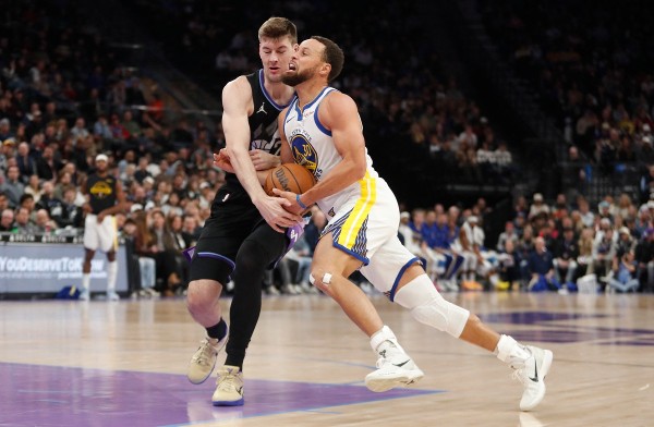 勇士攻陷爵士 咖喱歷史得分榜升19位