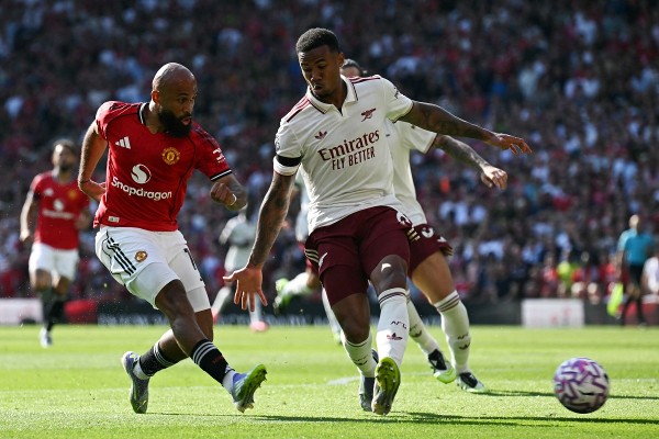 仙魔戰 加比爾捷西斯任箭頭