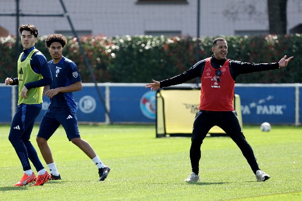 羅仙尼亞冇督操 最快今日宣佈上「車」