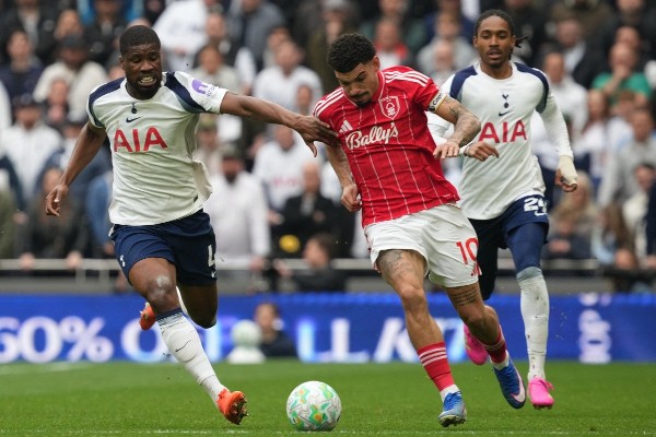 熱刺護級戰主場吞森林3蛋