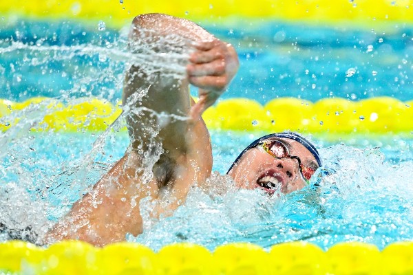 【全運】何甄陶男50自破港績奪金