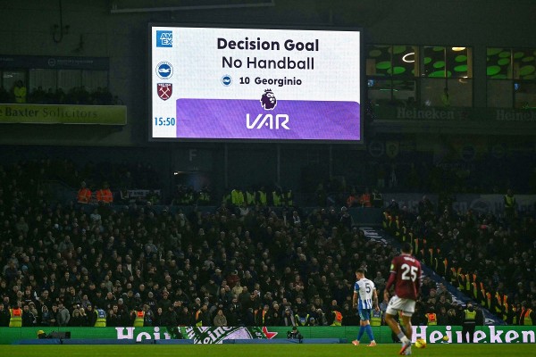 紐奴不滿失分：所有人都看到手球……