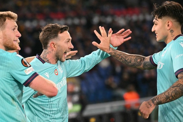 博洛與費倫捍衛意足名聲