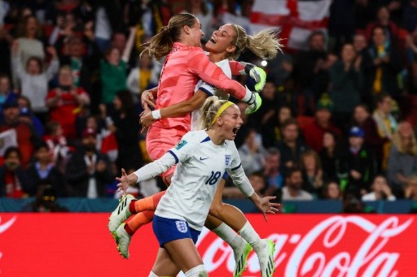 England Advances to Quarterfinals with 12-Yard Shot Victory Against Nigeria