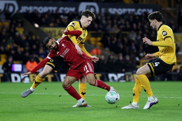 狼隊2：1絕殺利物浦