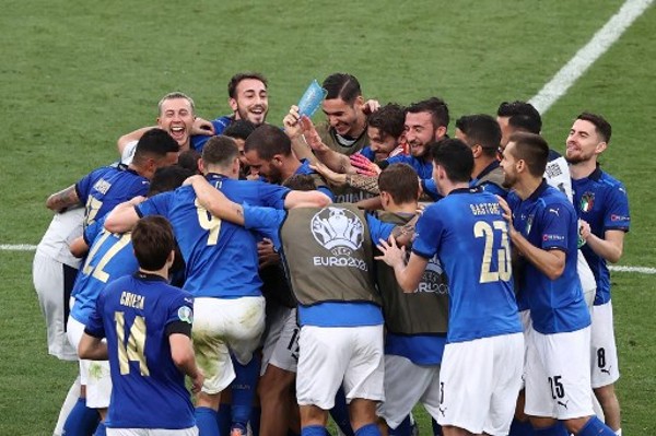 蘇甘寶盛讚意大利於歐國盃的表現。©AFP