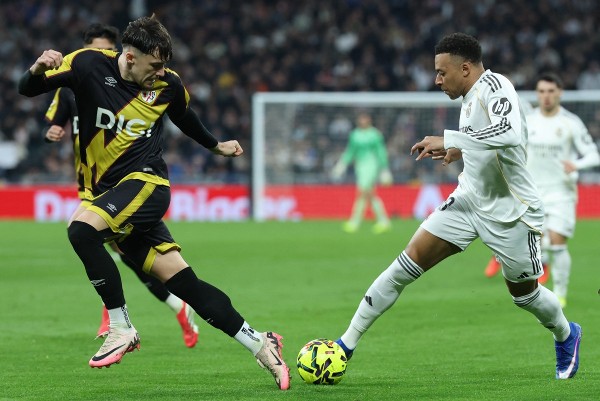 安巴比補時入12碼 皇馬2：1險勝華歷簡奴