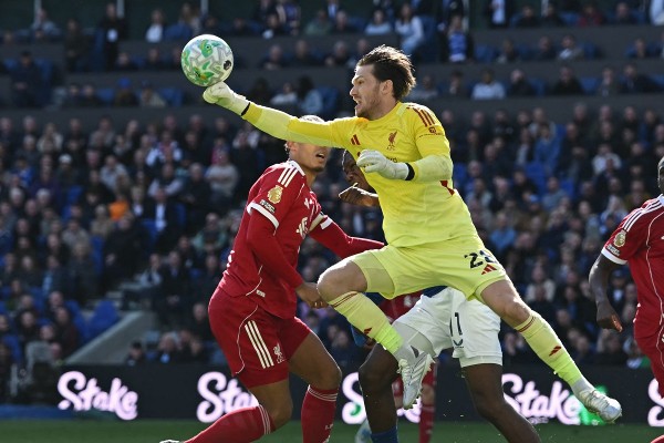 利記鬧門將荒 活文續臨危受命？