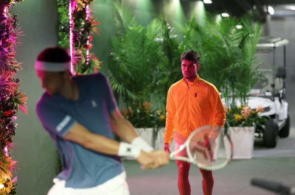 世一之苦？艾卡拿斯：好似場場對決費達拿