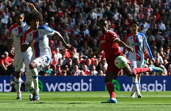 伊薩入波 利物浦3：1水晶宮