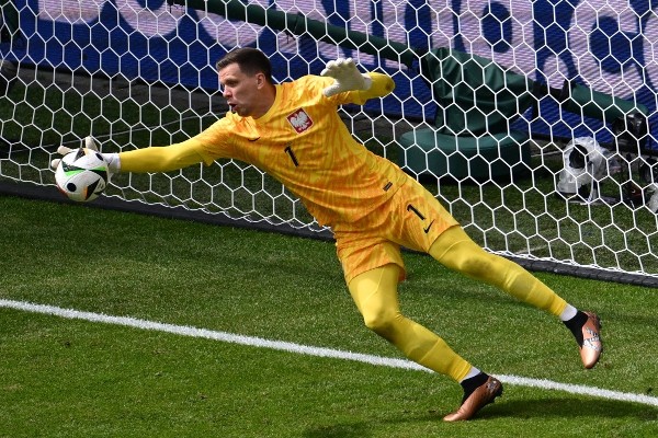 施贊斯尼未能助波蘭晉身淘汰賽。©AFP
