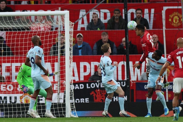 曼聯空中霸王！卡斯美路獲推崇