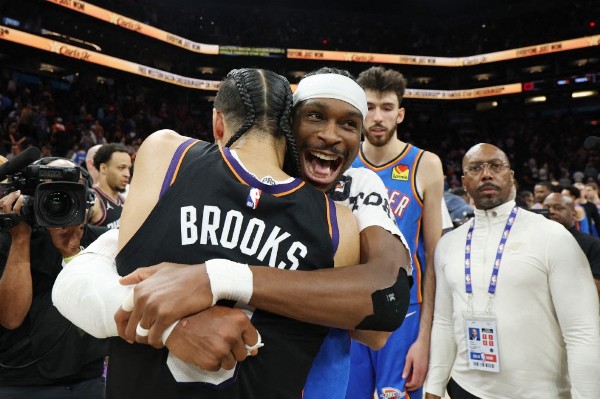 加國戰友賽後相擁 SGA：布祿斯其實是好人