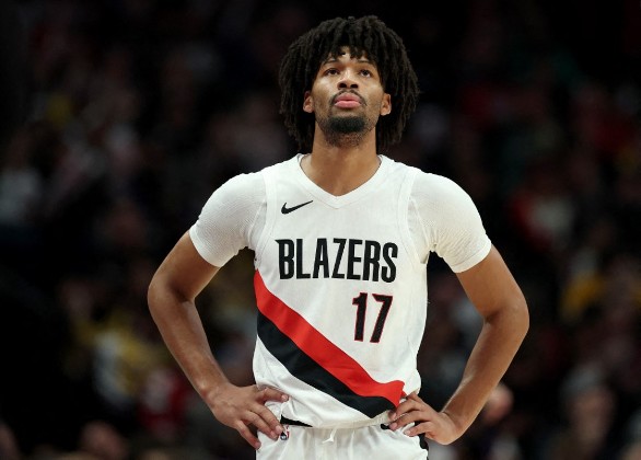 亞夫迪雅續倦勤 拓荒者照獵「鷹」