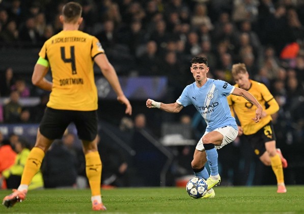 霍頓梅開二度  曼城4：1挫多蒙特