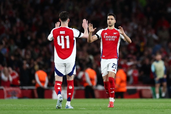 北倫敦打吡 美連奴掛帥