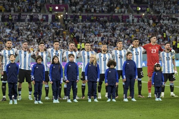 阿根廷世界排名仍然第1。©AFP