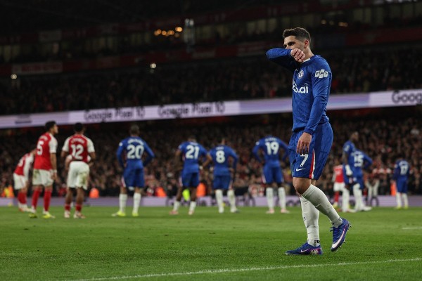 車路士兩連「紅」 羅仙尼亞：紀律出問題