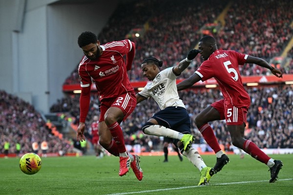 利記5：2破「鎚」進佔第5