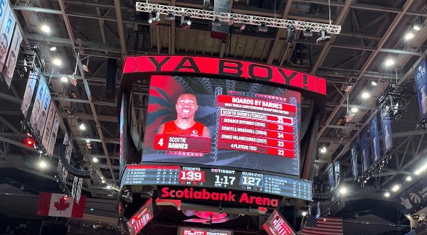 創生涯25籃板 速龍前鋒班尼斯：用盡方法贏