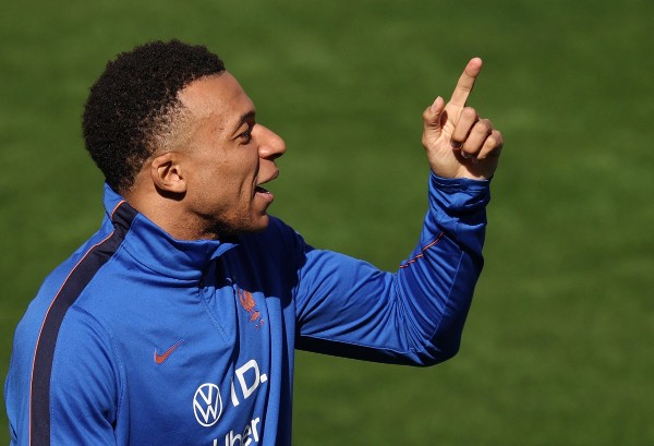 安巴比否認重國家輕球會