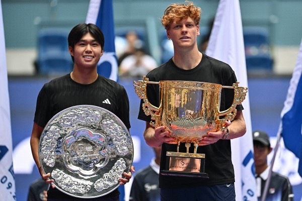 極速戰勝錢亮拿 冼拿二度稱霸中網賽
