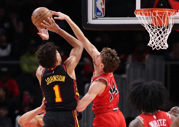 公牛鷹隊合轟逾300分 布些列斯：太瘋狂