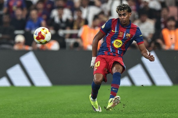 西甲贏西乙榜首 巴塞贈桑坦德雙蛋