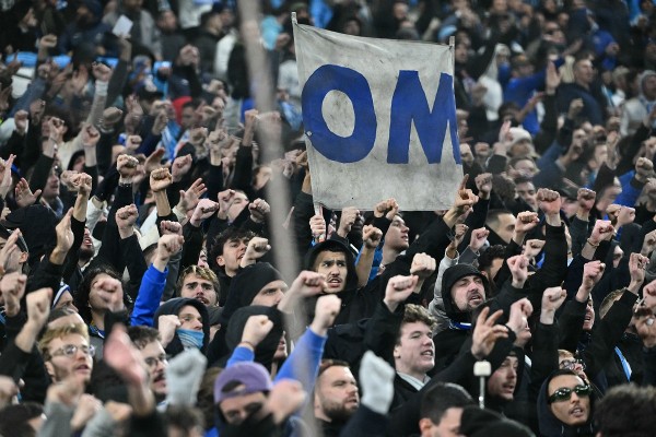 紐卡素投訴法國警方粗暴對待球迷