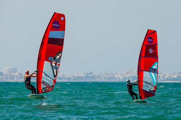 4港將iQFOiL西班牙站緣慳獎牌