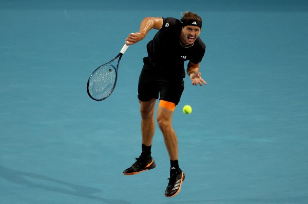 新打法見效 施華利夫冀向冼拿復仇