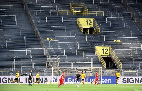 德甲球會已經獲准讓部分球迷回到球場。©AFP