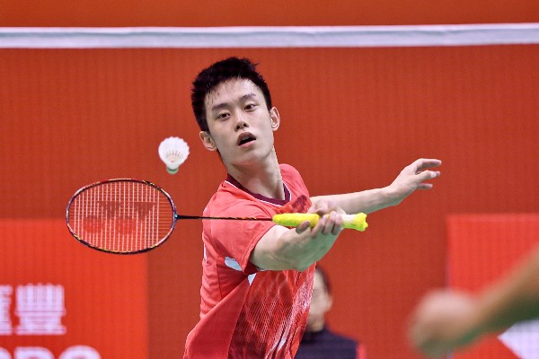 吳英倫瑞士羽賽8強止步