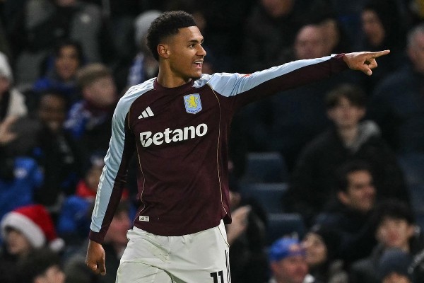 維拉兩球淨勝韋斯咸