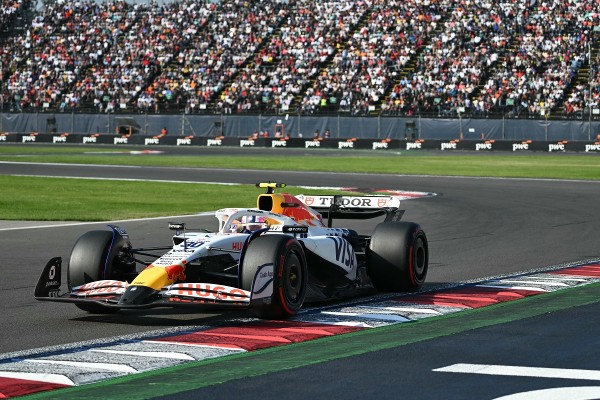 墨西哥站賽事差點發生悲劇。©AFP