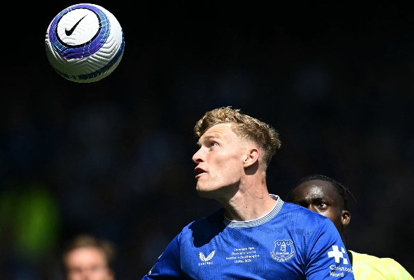 外強中乾！紐卡素2：3負愛華頓