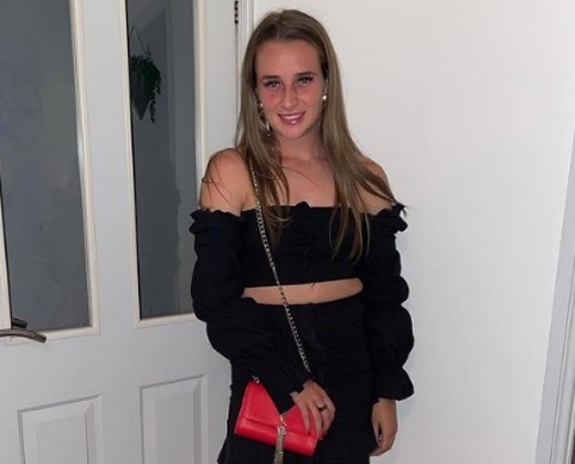 【體壇女神】曼聯有個女版梅拿