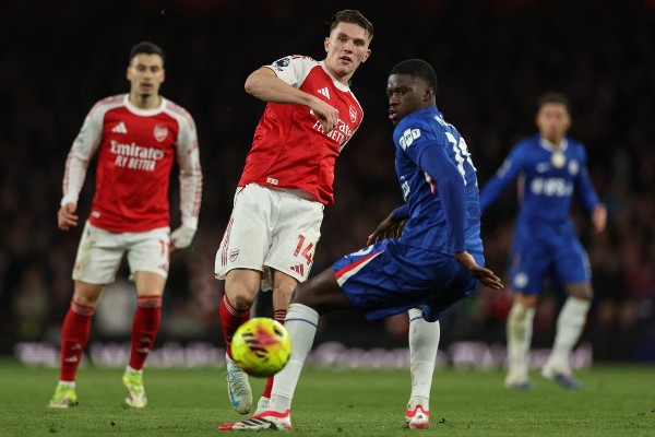 【英超預告】阿仙奴求收「禮」鞏固榜首