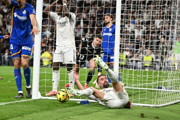 皇馬「立立亂」 艾比路亞好言勉勵