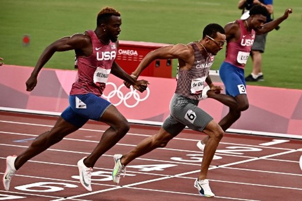 迪加斯男子200米摘金