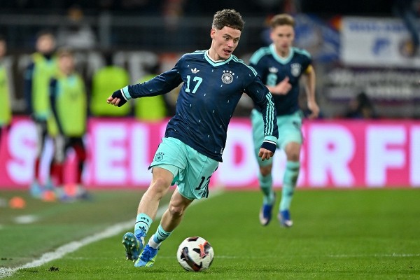 穫斯承認入金球夠運