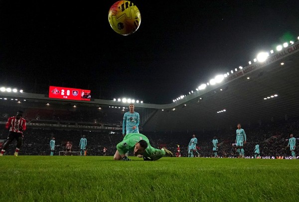 般尼15場不勝 柏加不滿零中框